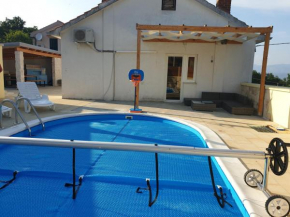 Family friendly apartments with a swimming pool Risika, Krk - 16841